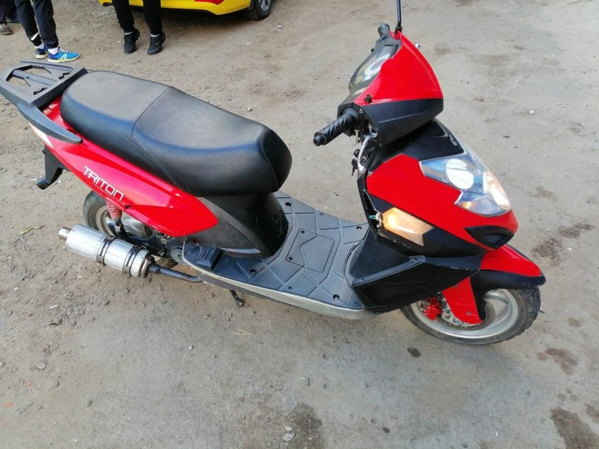 Скутер Тритон 50 кубов