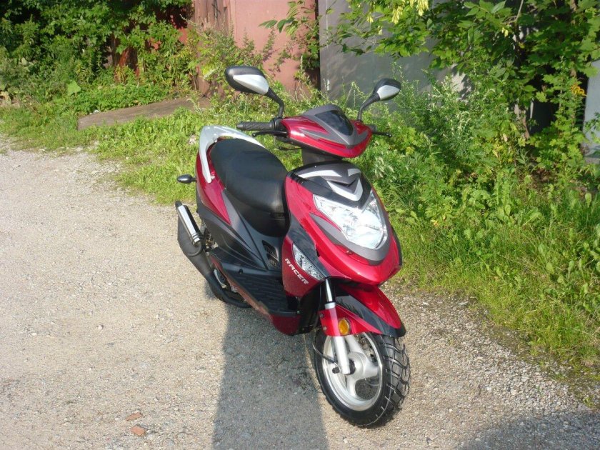 Скутер рейсер Фортуна