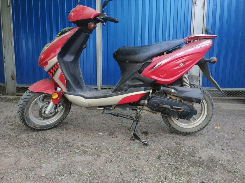 Скутер Fortune 80 кубов