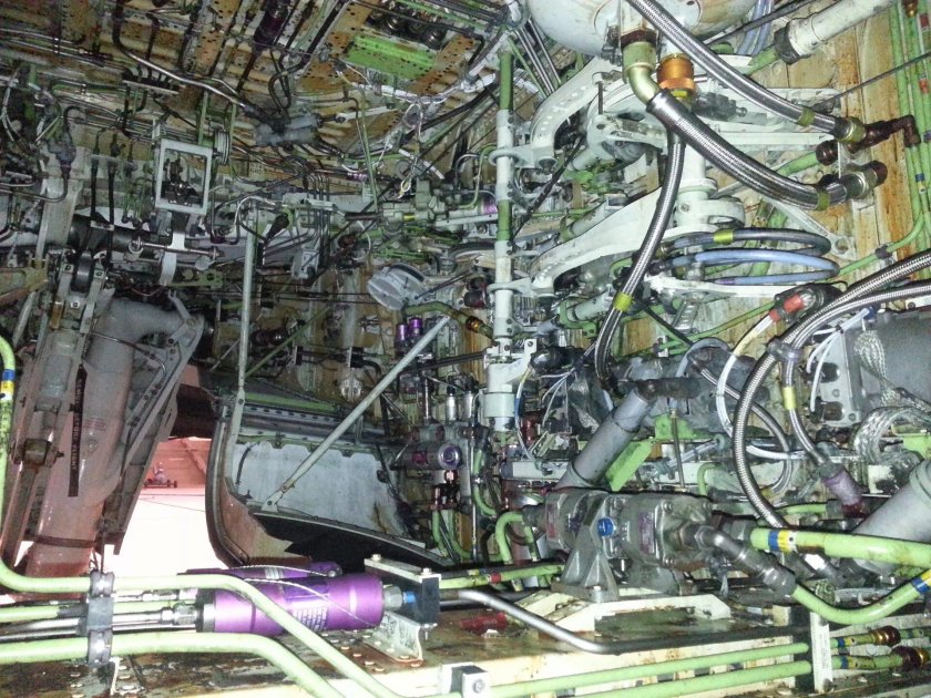 Боинг 737 шасси