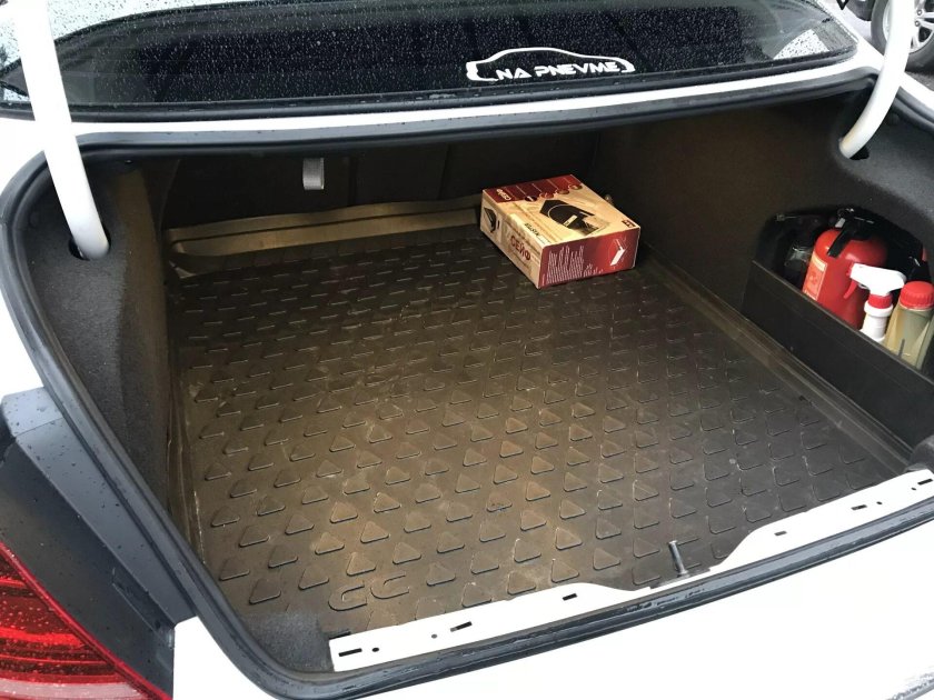 Багажник Фольксваген Пассат СС