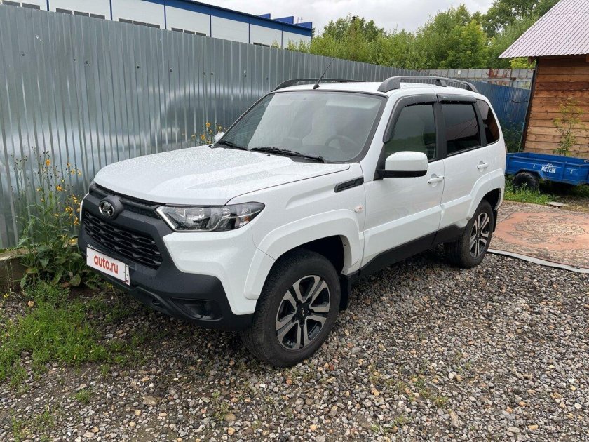 Ваз lada niva travel