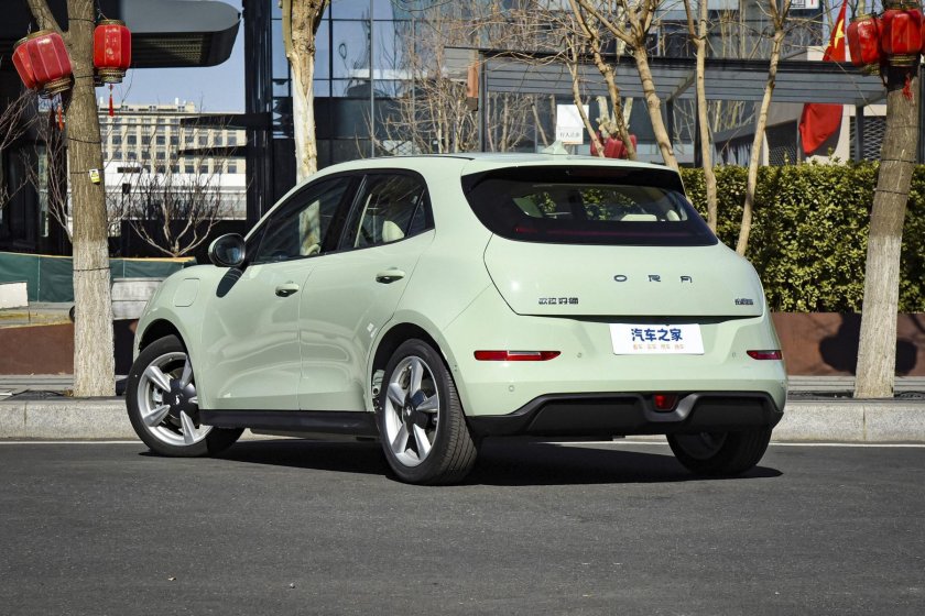 Китайский хэтчбек