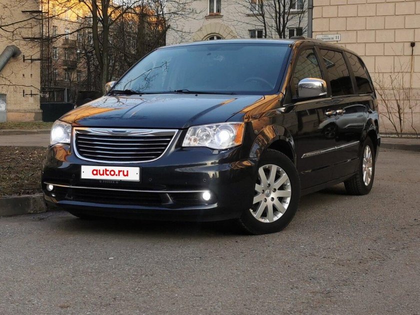 Chrysler voyager grand v