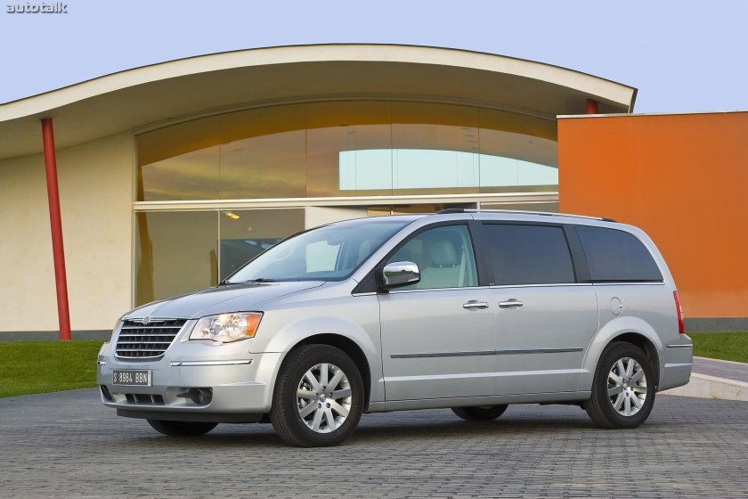 Крайслер Гранд Вояджер 2008
