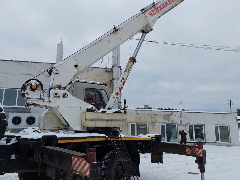 Автокран урал