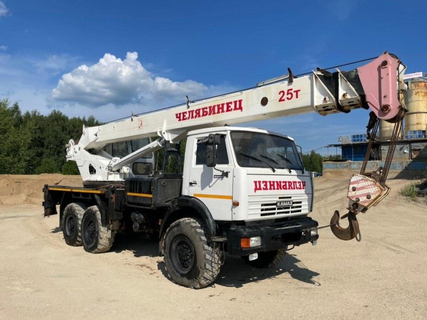 Автокран КАМАЗ 43118 КС 45721 Челябинец 6х6 25 тонн