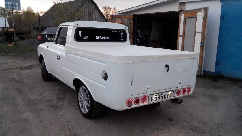 Москвич пикап 2715