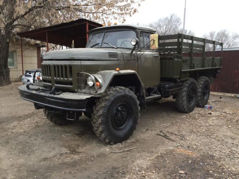 ЗИЛ 131 бортовой