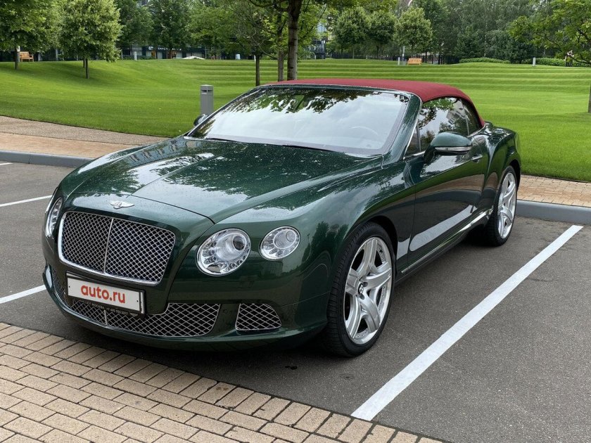 Зеленый Бентли Continental gt