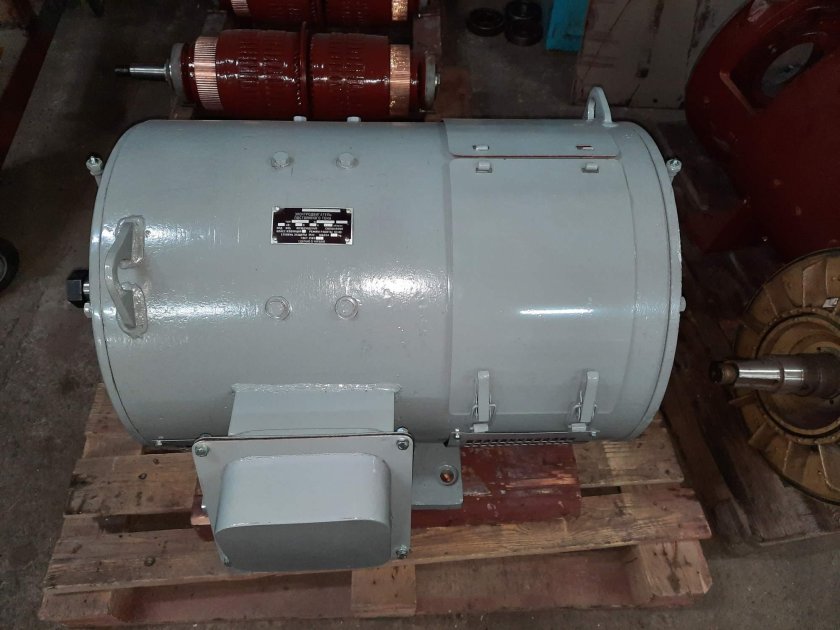 Постоянного тока электродвигатель