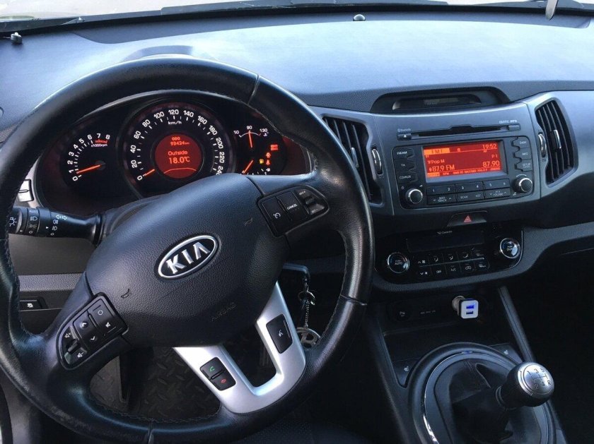 Kia Sportage 2012 Торпедо