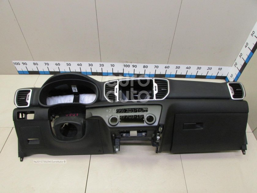 Торпедо Kia Sportage 2