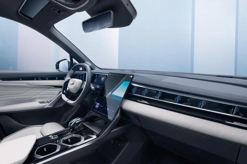 Geely Atlas 2024 салон