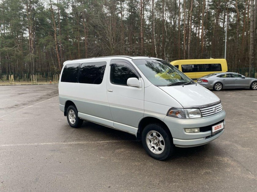 Тойота хайс 1999 микроавтобус