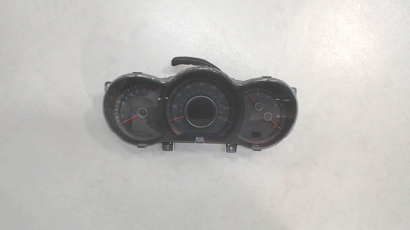 Киа Оптима 2015 панель приборов