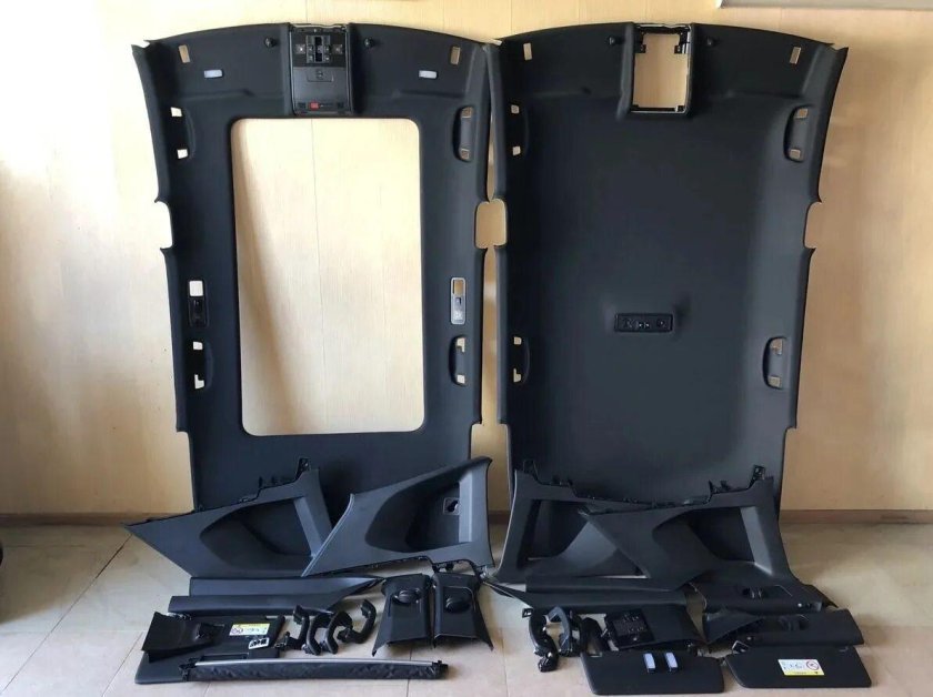 Черный потолок Фольксваген Тигуан 2