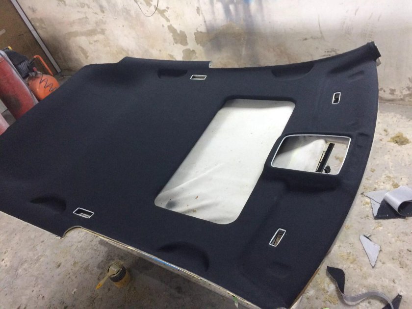 Черный потолок гольф 4