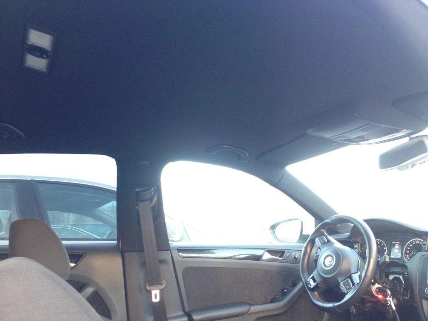 Черный потолок пассат б6