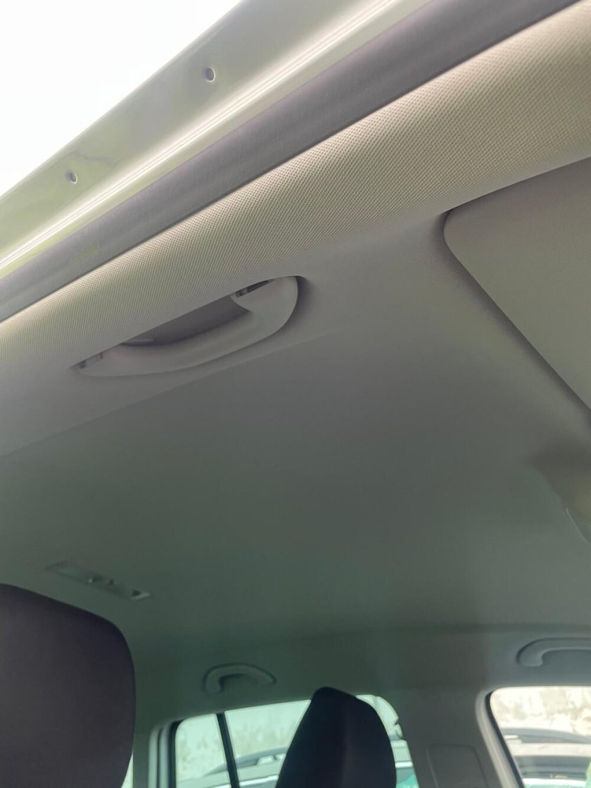 Потолочная консоль Mitsubishi l200