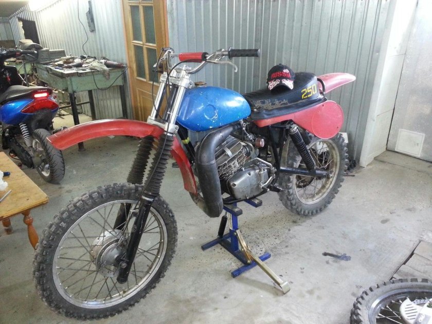 Мотоцикл Чезет 500