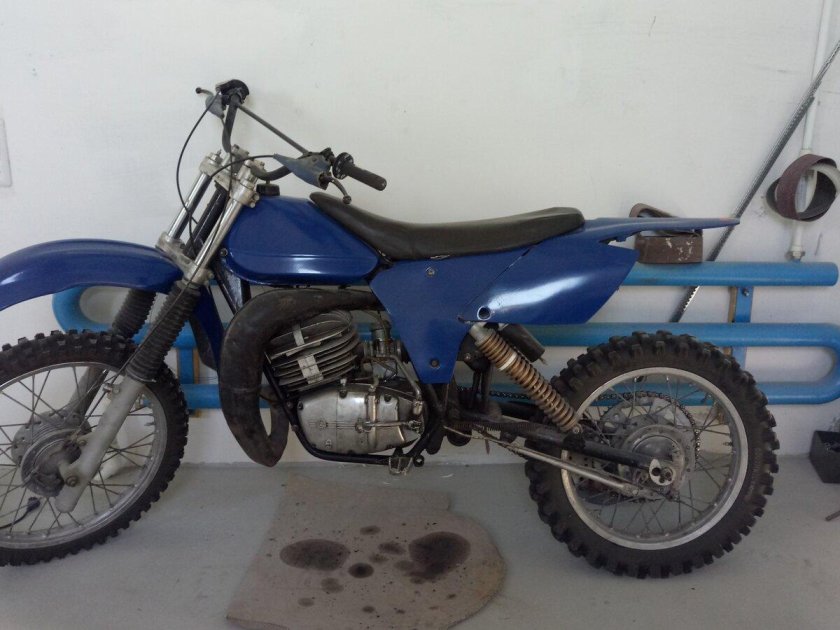 Кроссовый мотоцикл Чезет 500