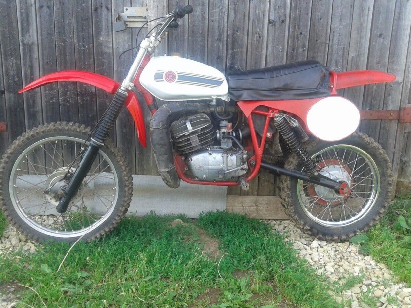 Мотоцикл Чезет 500 кросс