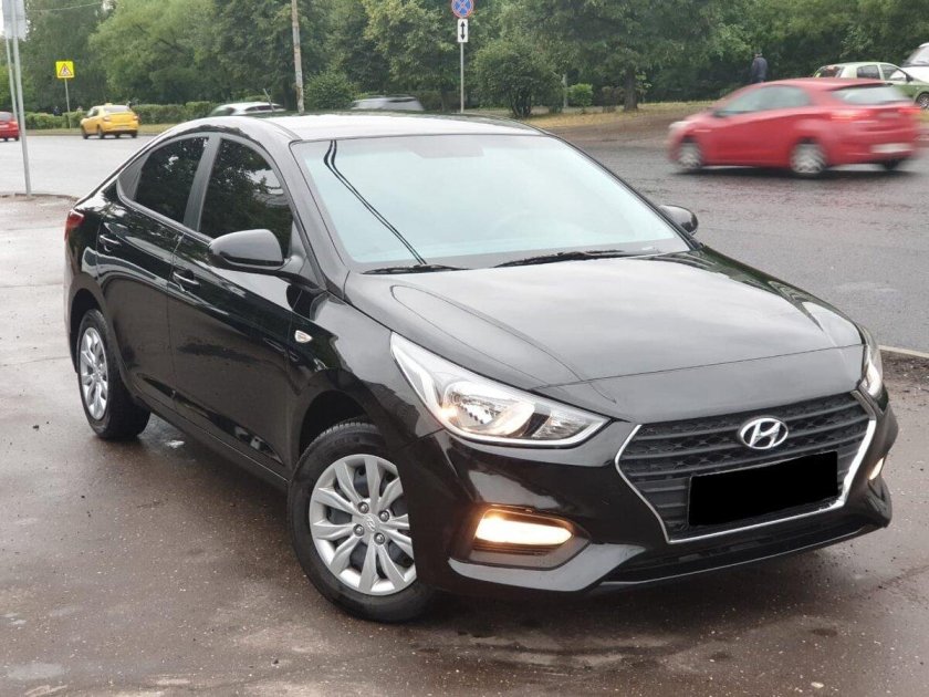 Хендай Солярис 2018 черный