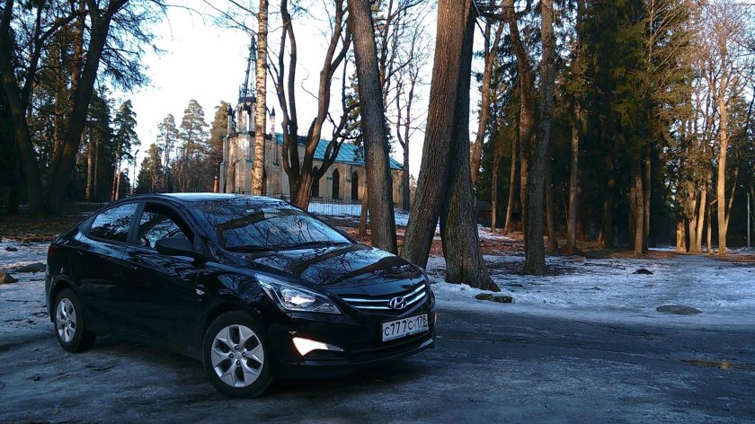 Hyundai Solaris 2015 черный