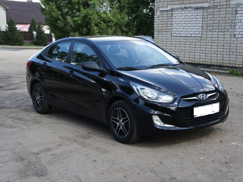 Hyundai Solaris 2014 черный