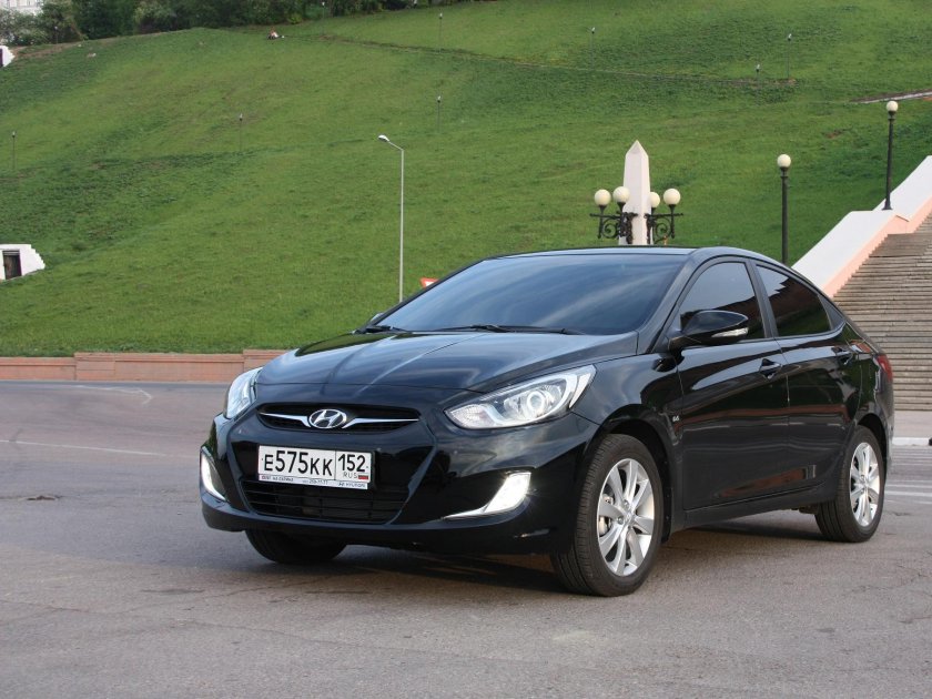 Хендай Солярис 2011 черный