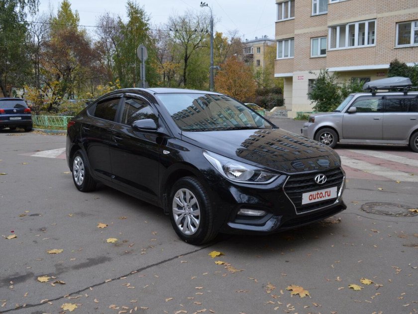 Hyundai Solaris 2017 черный