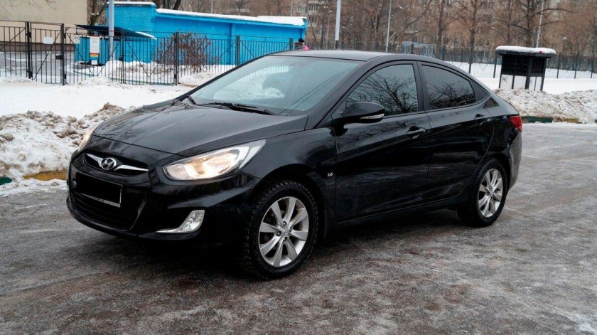 Hyundai Solaris 2013 черный