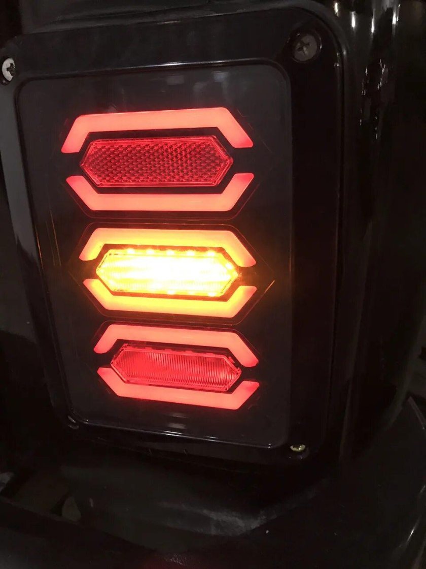 Фонари задние УАЗ диодные