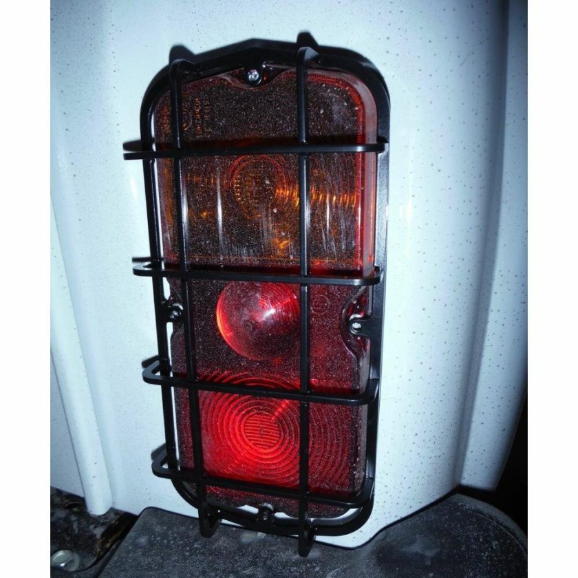 Защита задних фонарей УАЗ 3151