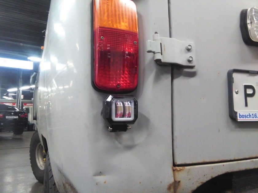 Фонарь заднего хода УАЗ 452