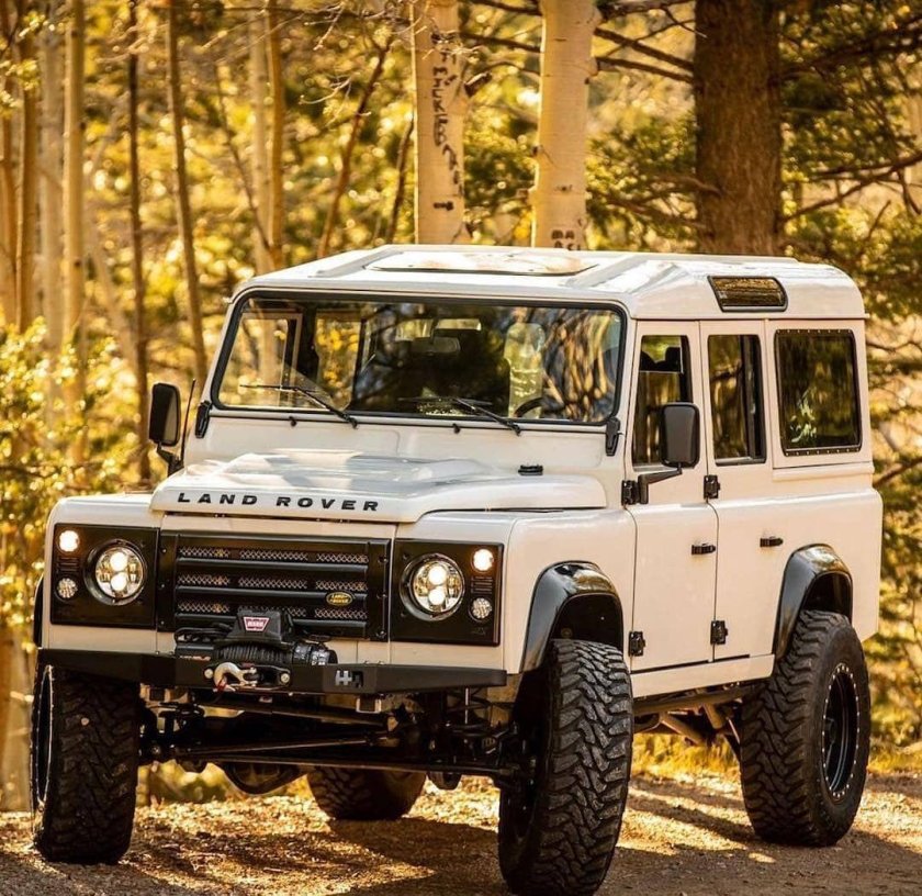Ленд Ровер Дефендер