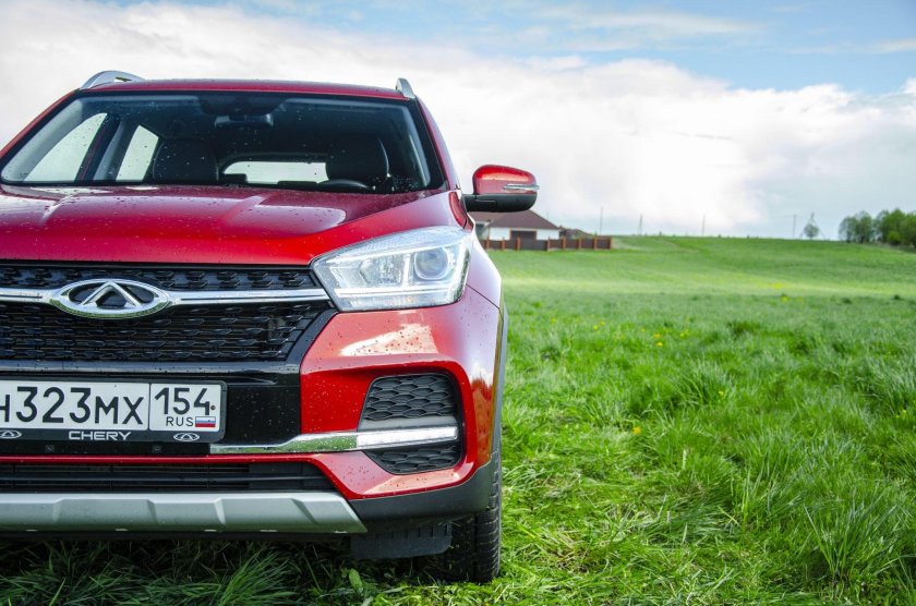 Китайский кроссовер т21