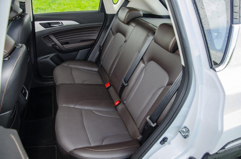 Changan cs35 Plus задний диван с подлокотником