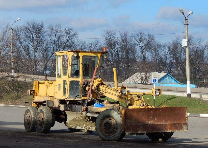 Грейдер ДЗ 143