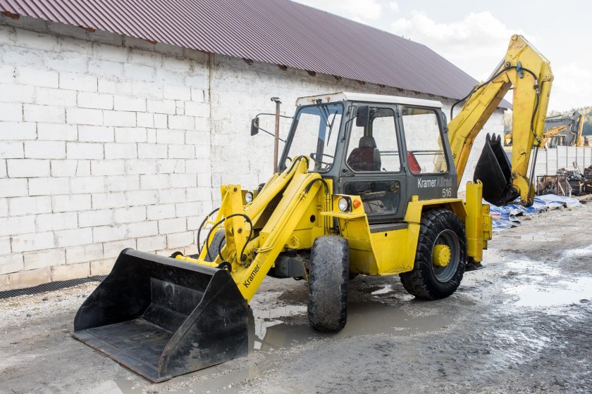 Крамер экскаватор погрузчик