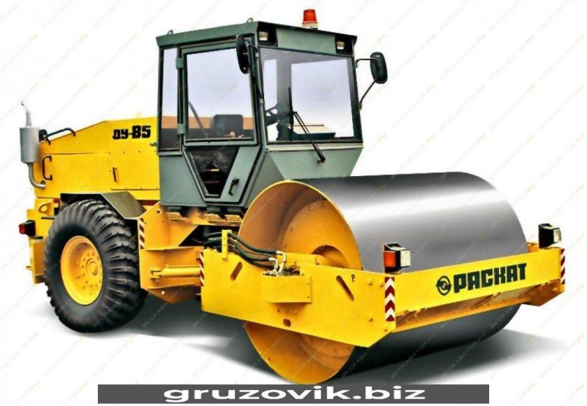 Каток дорожный Ду-85