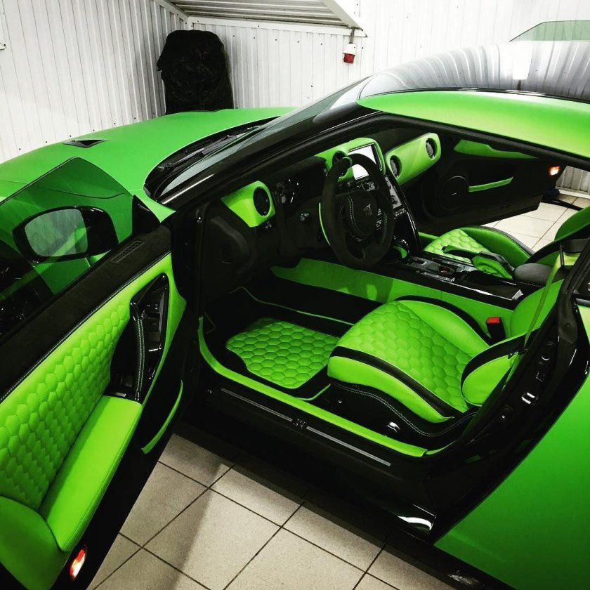 Салон автомобиля