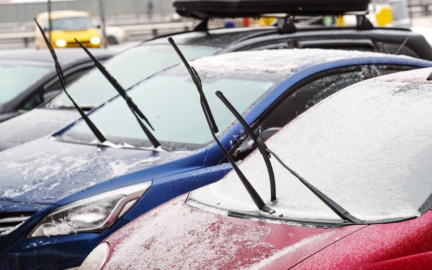 Стеклоочиститель автомобильный