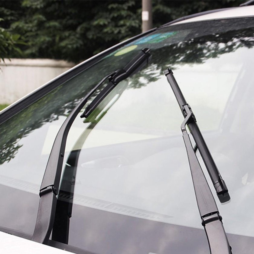 Стеклоочиститель автомобильный