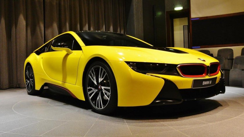BMW i8