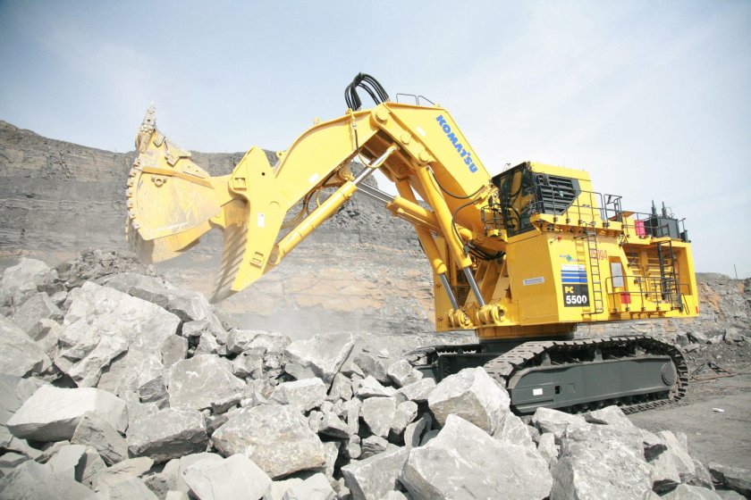Комацу 5500