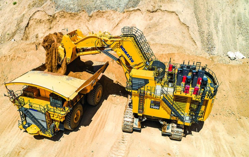 Горный экскаватор