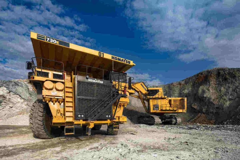 Михеевский ГОК самосвалы Комацу