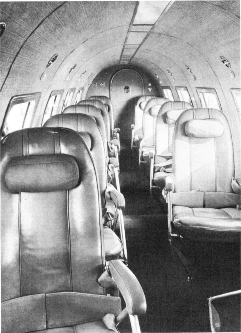 Эм 4-006 пассажирский салон